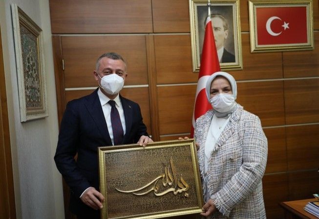 Büyükakın Ankara'da ziyaretlerde bulundu