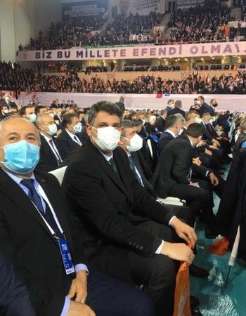 Kocaeli delegasyonu erkenden salondaydı: Yan yana oturdular