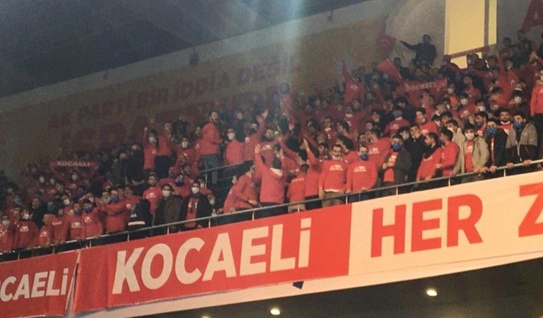 Kocaeli delegasyonu erkenden salondaydı: Yan yana oturdular