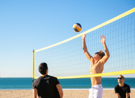 Plaj voleybolu oynamadan önce bilmeniz gereken kurallar