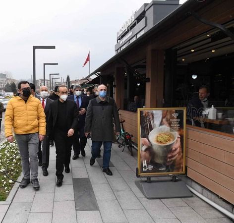 Vali Yavuz alışveriş merkezlerini denetledi