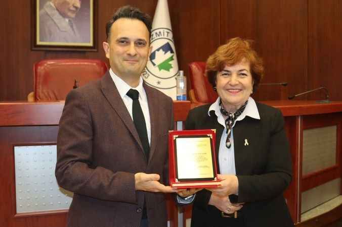 İzmit Belediyesi, Obezite Farkındalık Semineri'ne ev sahipliği yaptı
