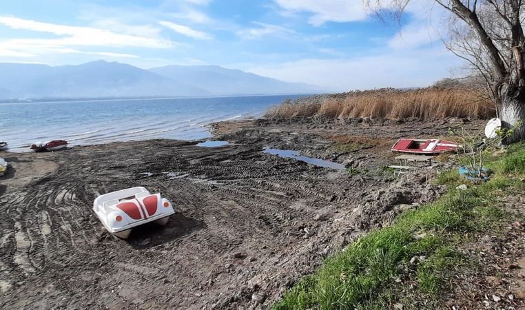 Sapanca Gölü'nde su seviyesi yükseliyor
