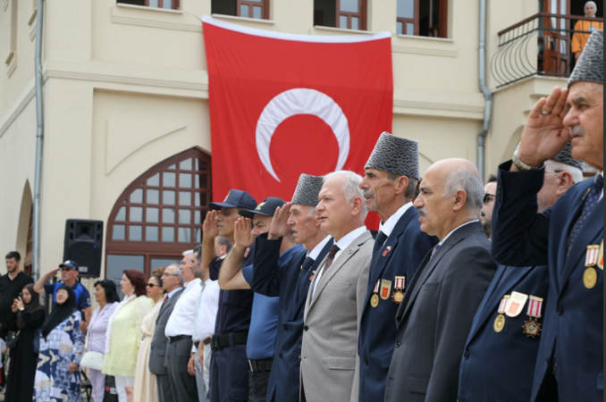 Kurtuluşun 103. yılında Karamürsel'de anlamlı etkinlikler