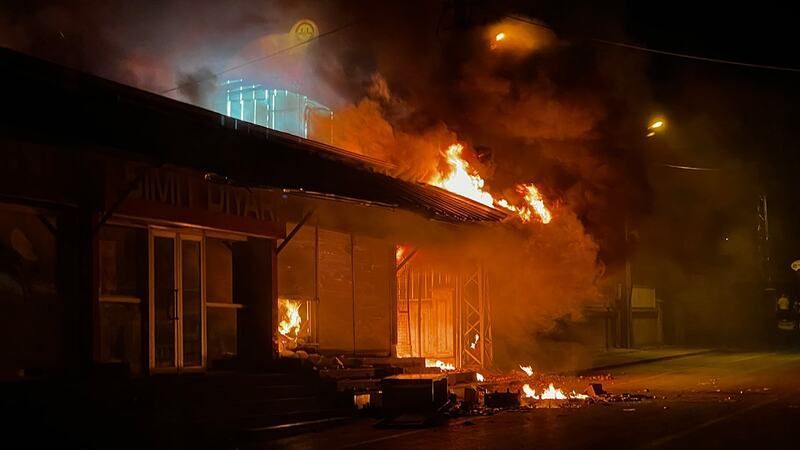 Suriye uyruklu kişi çocuğu taciz etti, Kayseri'de halk yakıp yıktı 