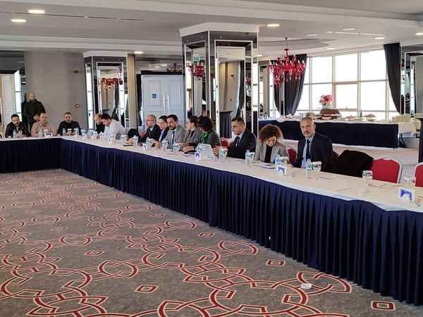 Lastik-İş TİS görüşmeleri için bugün üçüncü kez masada