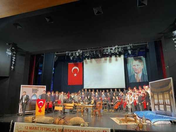 İstiklal Marşı'nın kabulü türkülerle anıldı!