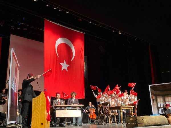 İstiklal Marşı'nın kabulü türkülerle anıldı!