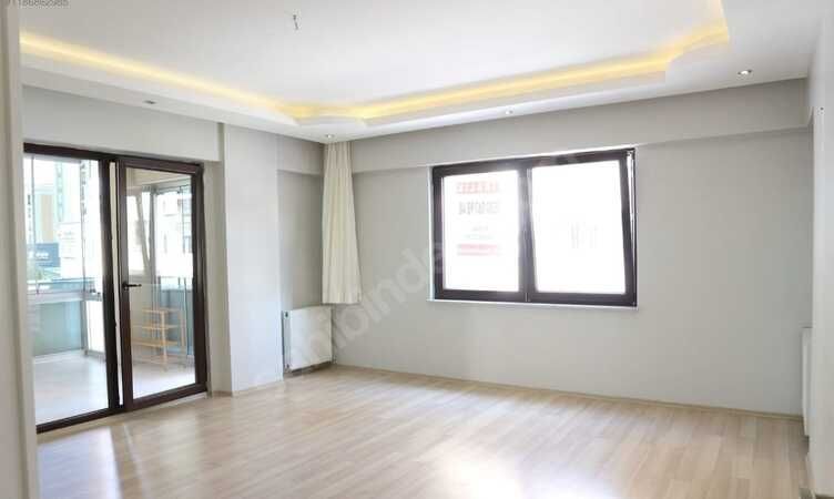 Bir garip ilan; Bu evi bekar kiralayan evli çıkıyor