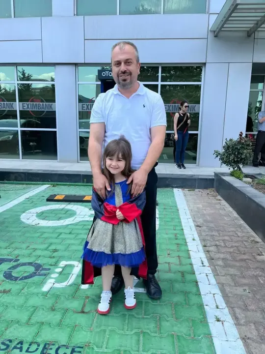 “Babalar Günü’nde kızıma sarılamıyorum”  Ela’nın ölümüne neden olan şoföre ev hapsi verildi