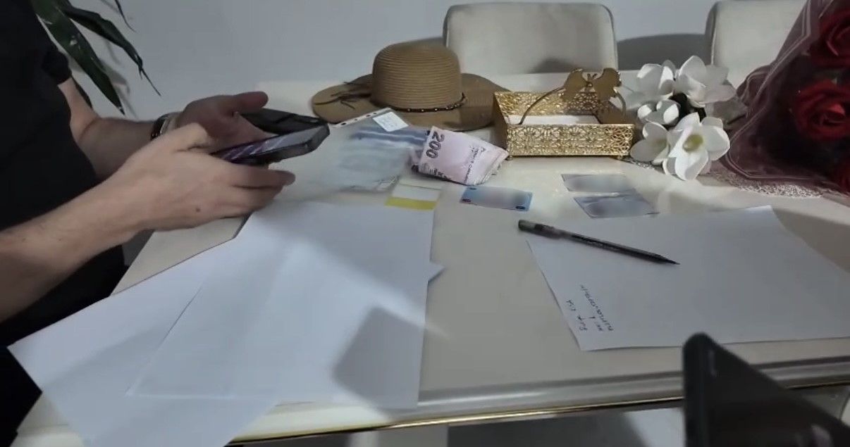 Kocaeli'de fuhuş operasyonu! Çetelesini ajandada tutmuşlar