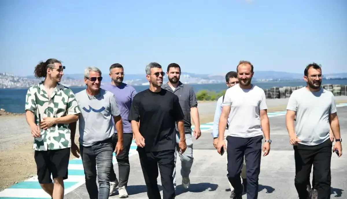 Başiskele'deki motor pistinin misafirleri Kenan Sofuoğlu ve Zayn oldu