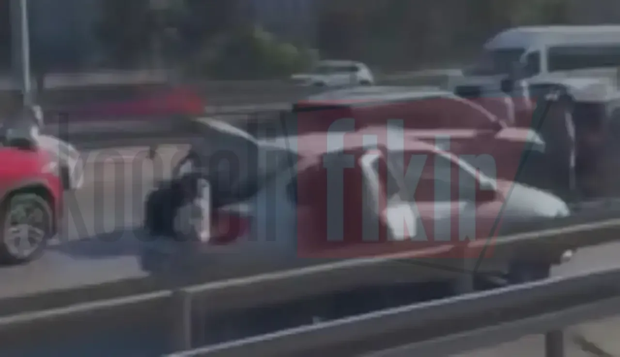 D-100'de trafiği durma noktasına getiren kaza!