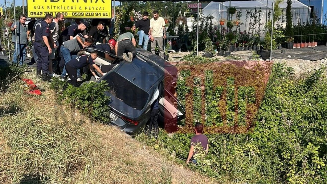 Kocaeli’den yola çıkan aileden acı haber: Feci kaza anne kızı hayattan kopardı 