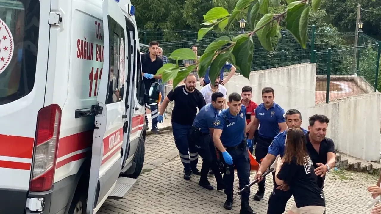 Eşini öldürüp oğlunu yaralayan sanık hakkında karar çıktı! 