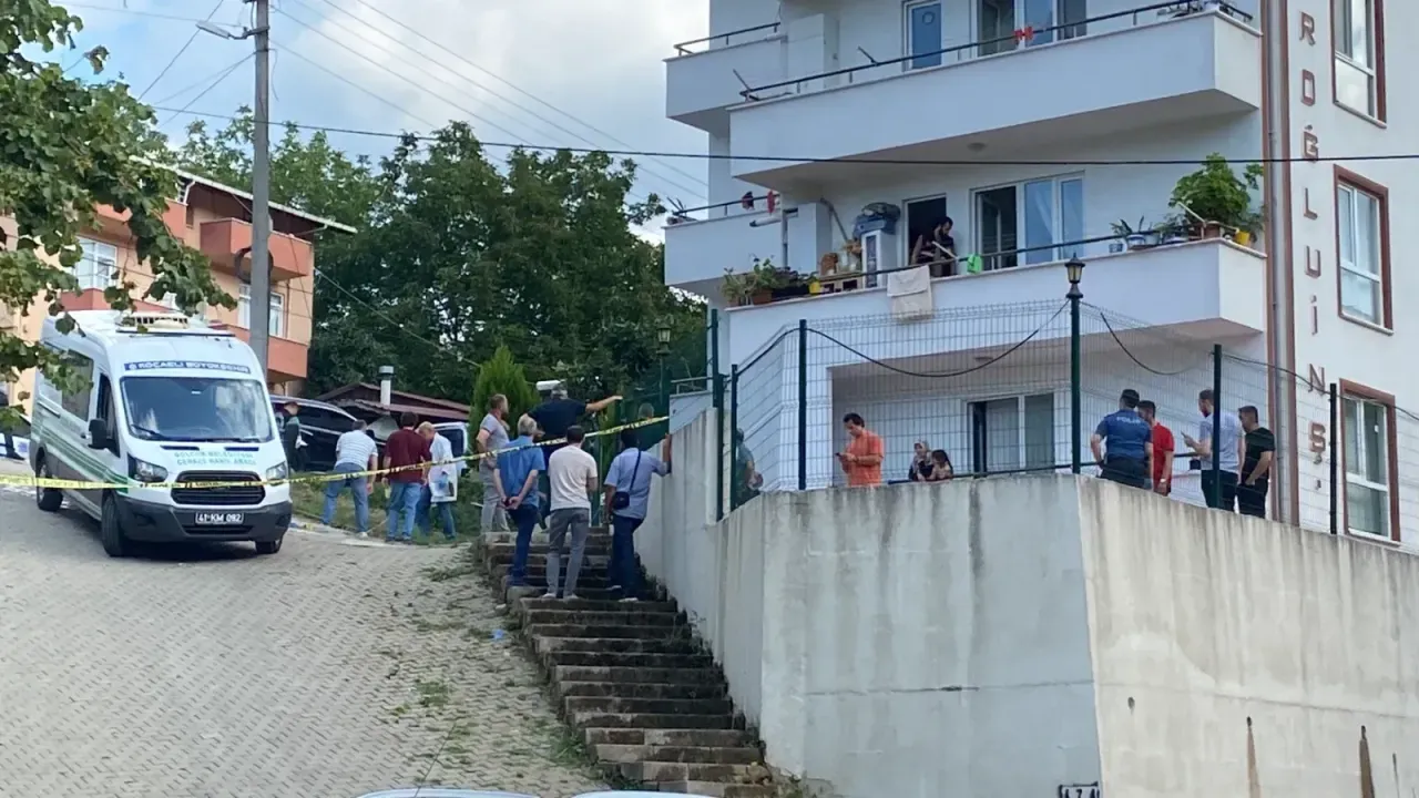 Eşini öldürüp oğlunu yaralayan sanık hakkında karar çıktı! 