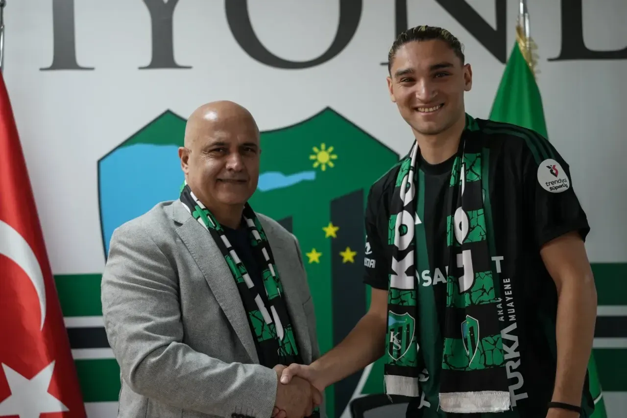 Yine yine yeniden: Emir Ortakaya Kocaelispor ile anlaştı