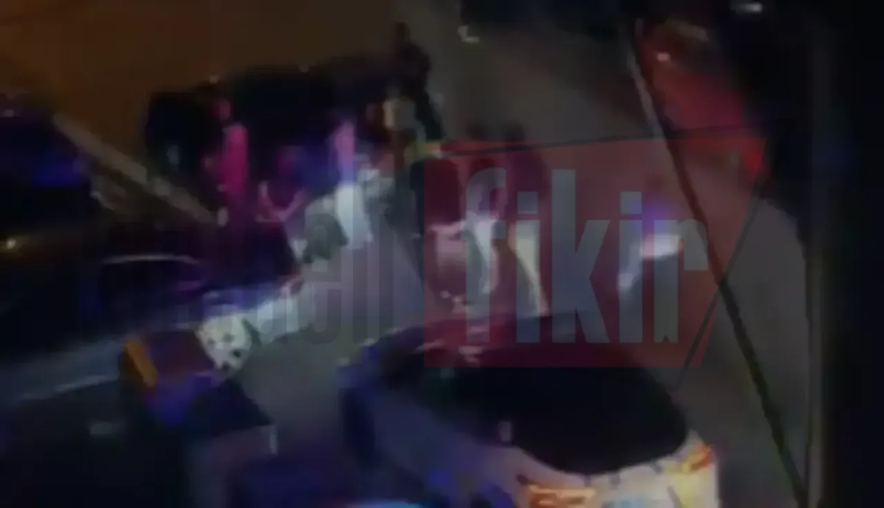 Başiskele’de o yol tek şeride düştü: Kazaların ardı arkası keslmedi