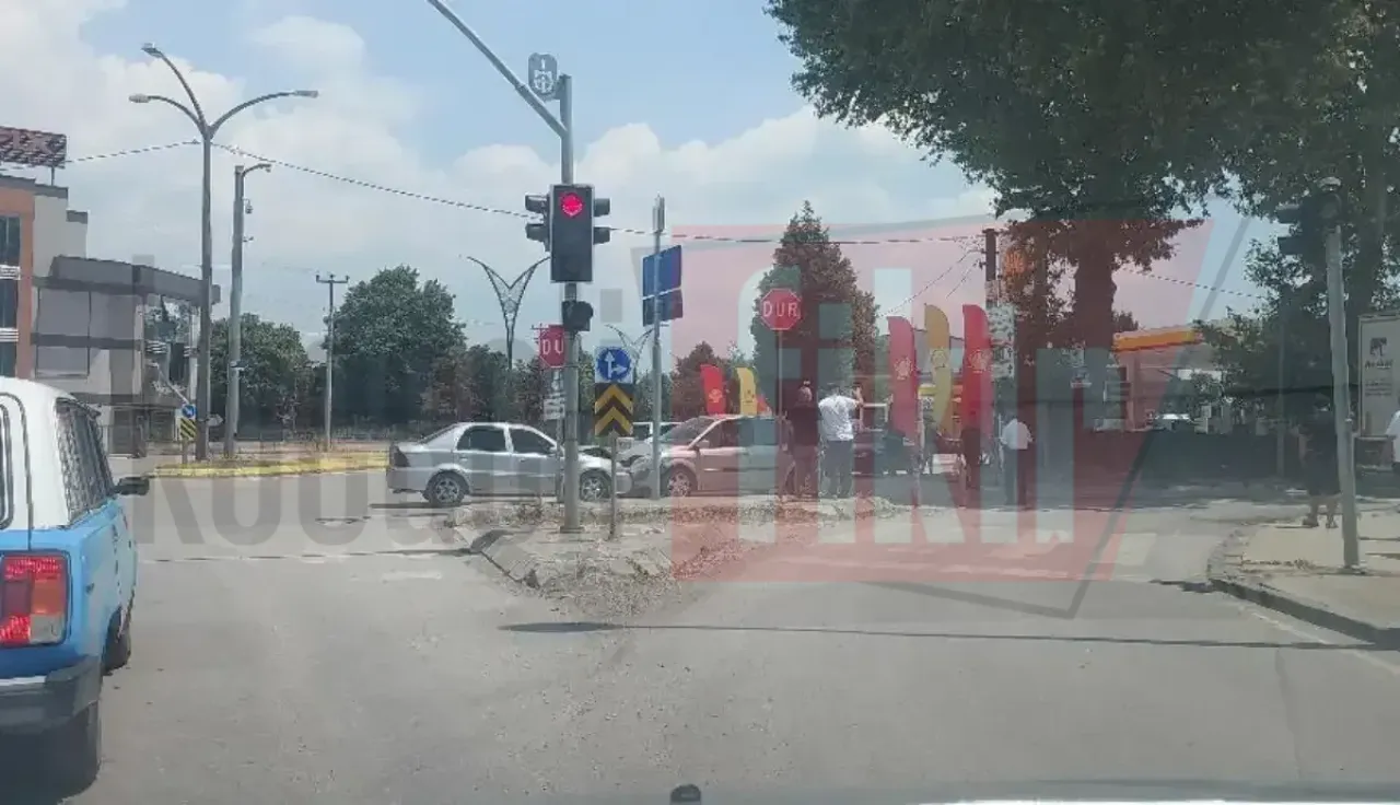 Geçiş anlaşmazlığı kazayla sonuçlandı 