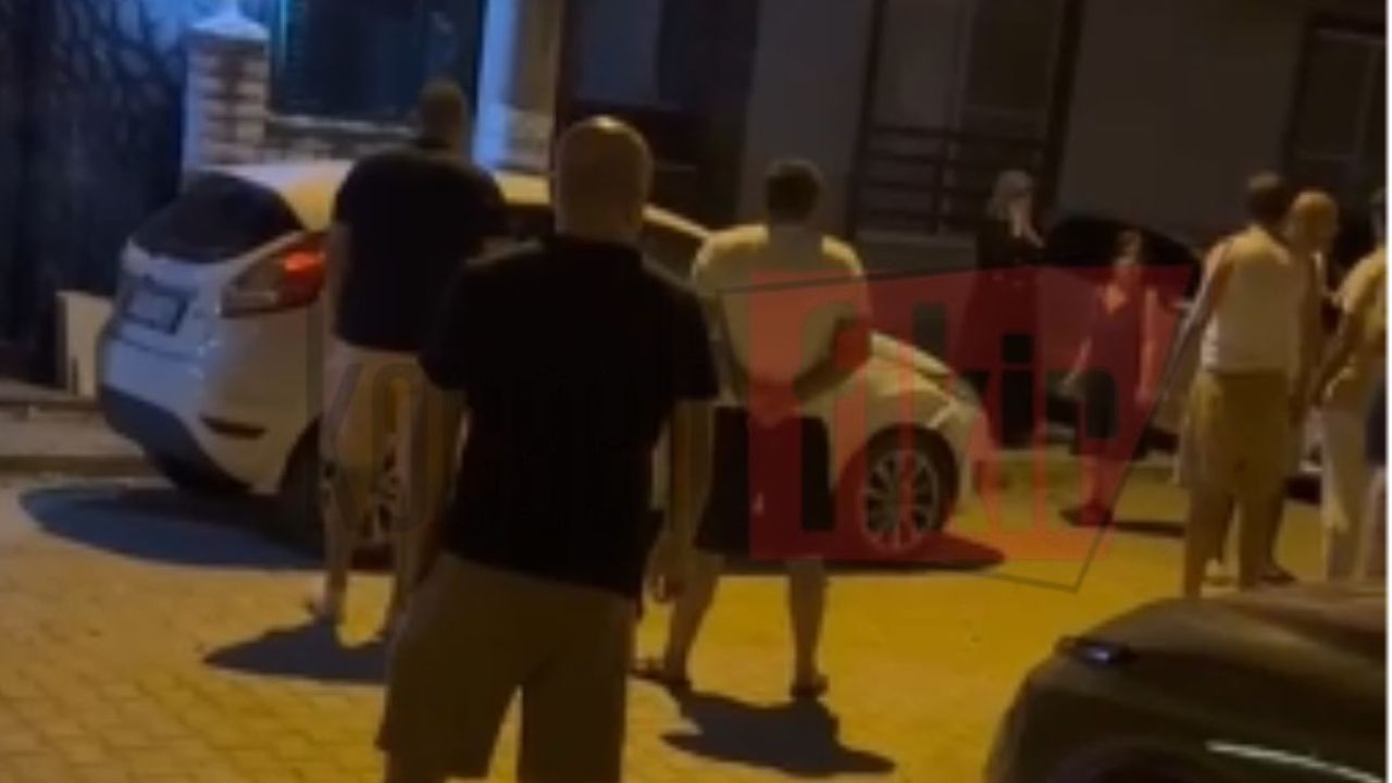 İzmit'te kaza sonrası yumruklar konuştu: 5 kişi 1 kişiye saldırdı!