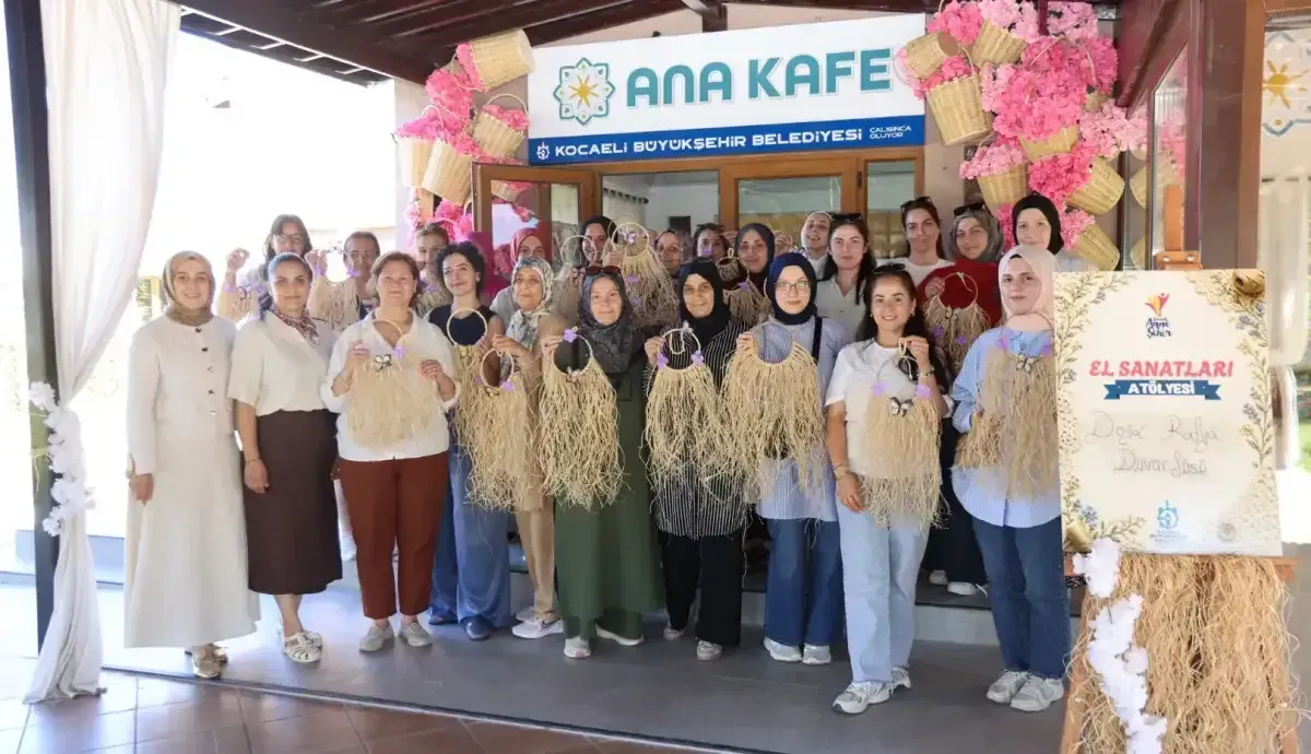 Kadınlar Ana Kafe'de hem öğrendi hem üretti
