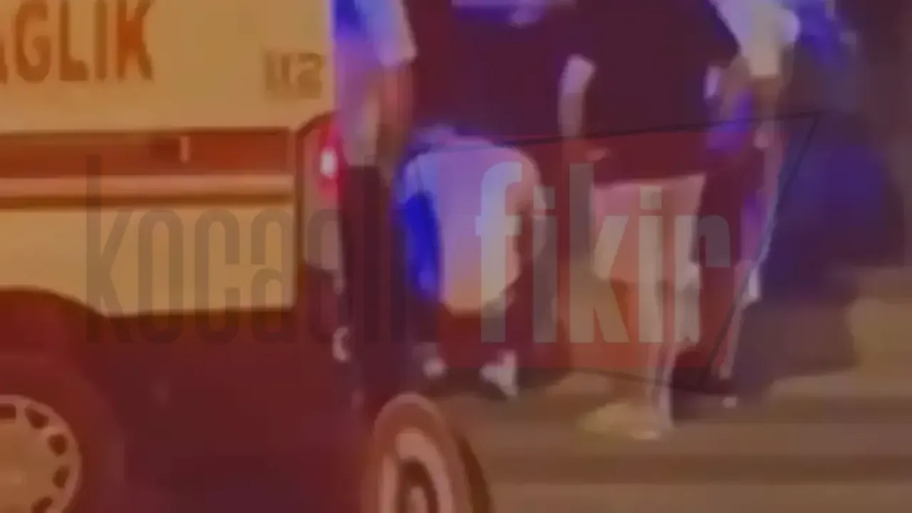 Gölcük'te scooterlı çocuğa otomobil çarptı