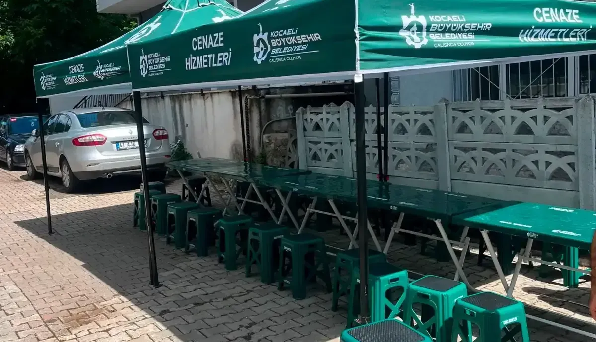 Taziye Ekibi vatandaşlara omuz oluyor