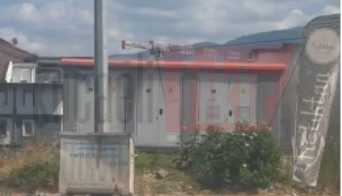 Kartepe'de elektrik trafosu alevlere teslim oldu