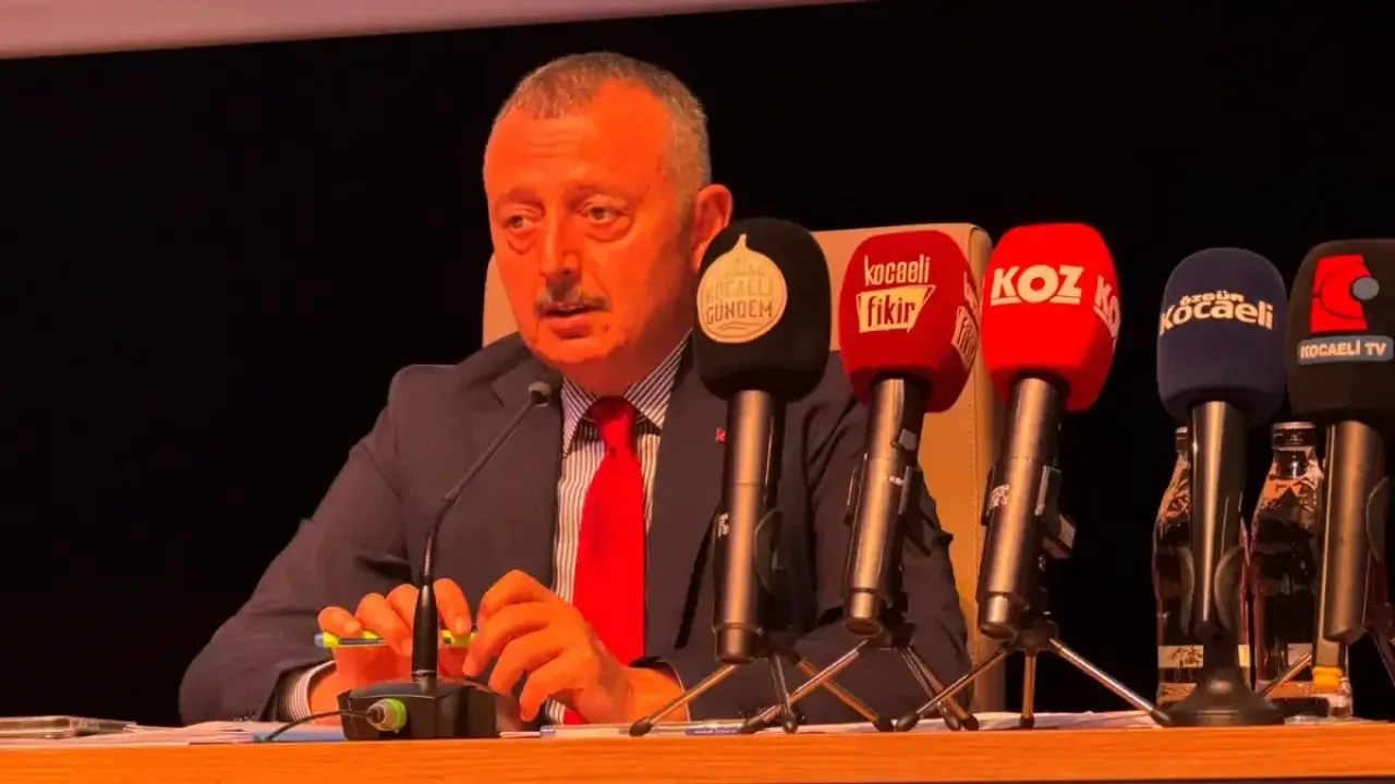 Kocaeli'de reklam alanları 10 yıllığına kiraya verilecek
