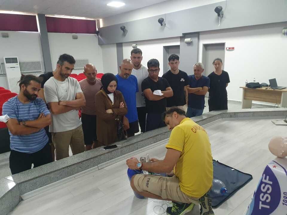 Cankurtaran eğitmeni anlattı “Denizde en büyük tehlike rip akıntısı!