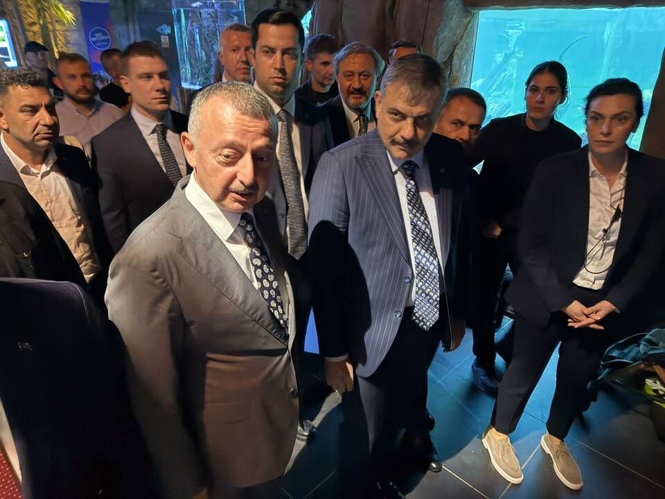 Bakan Çiftçi'nin Kocaeli mesaisi İzmit Millet Bahçesi'nde sona erdi