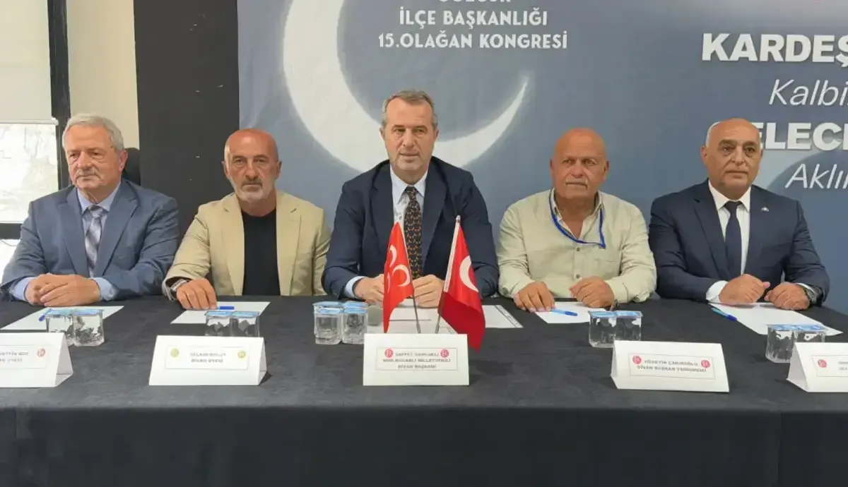 MHP Gölcük'te Murat Motor ilçe başkanı seçildi