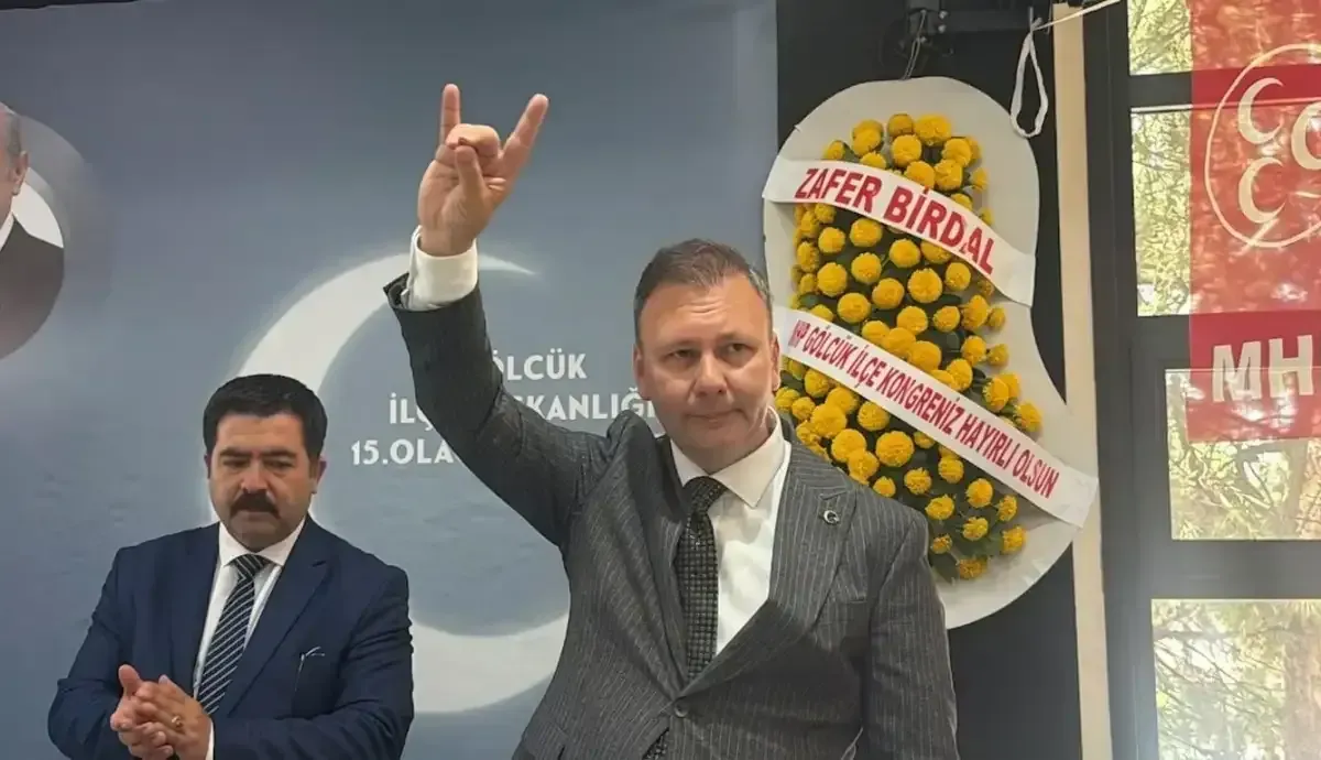 MHP Gölcük'te Murat Motor ilçe başkanı seçildi