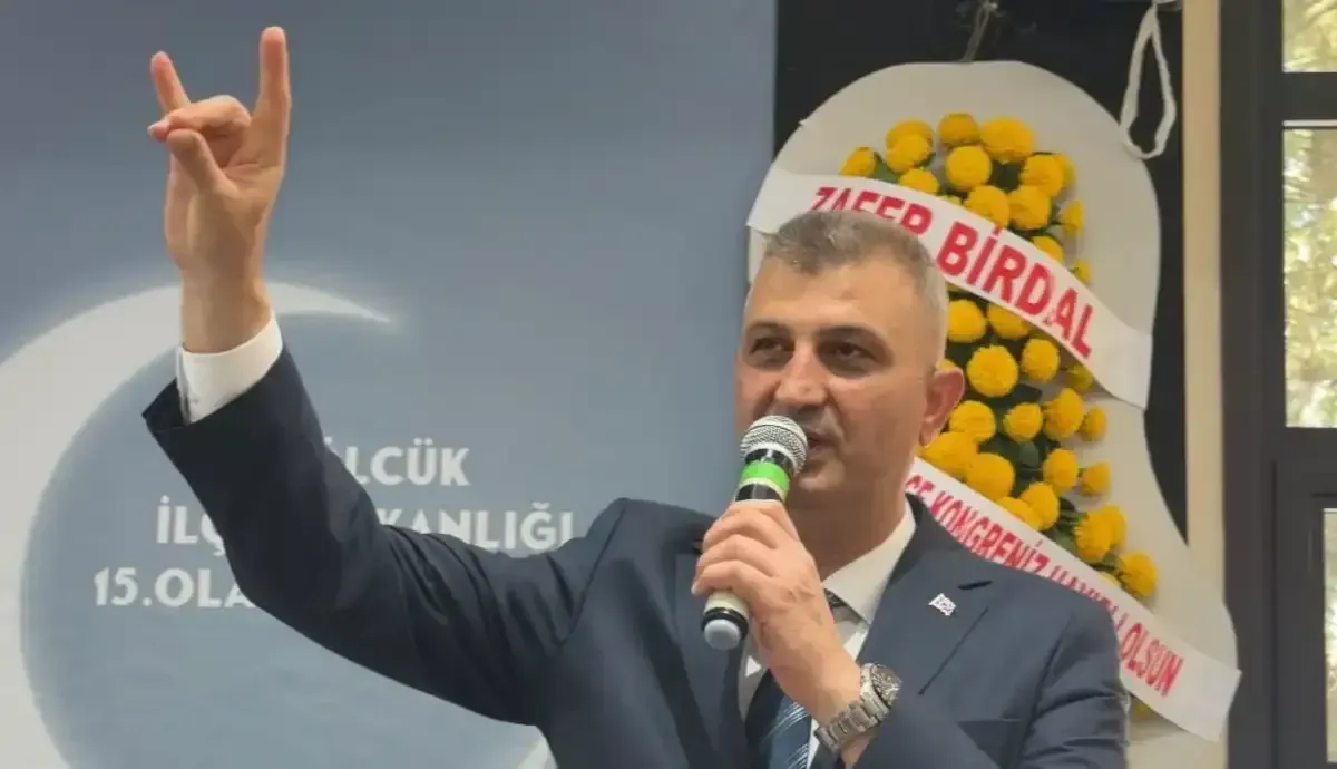 MHP Gölcük'te Murat Motor ilçe başkanı seçildi