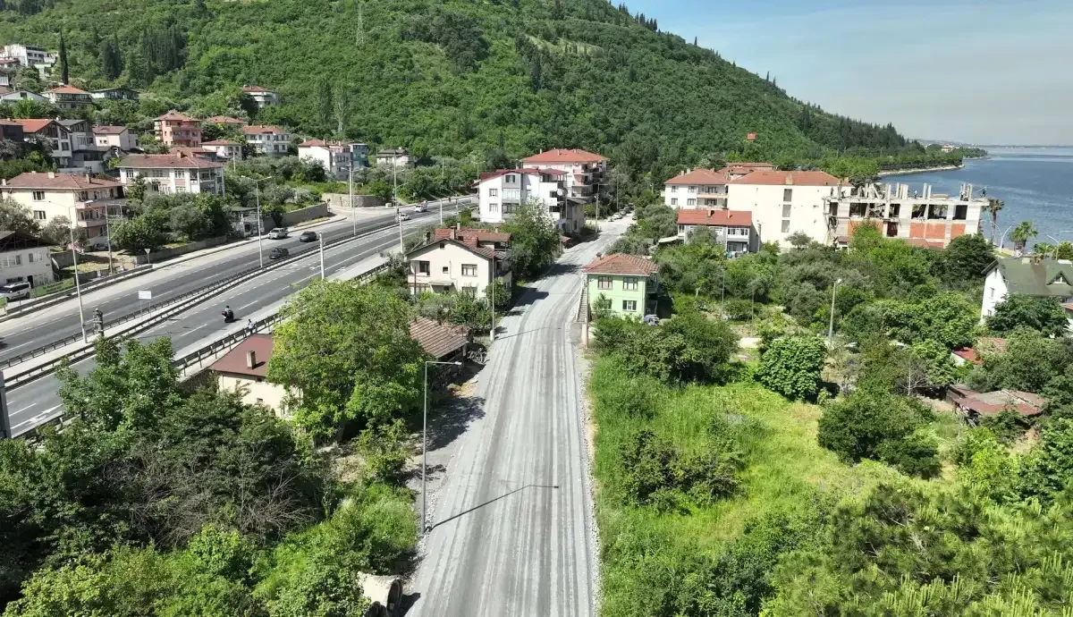 Karamürsel'de üstyapı çalışmaları hız kazandı