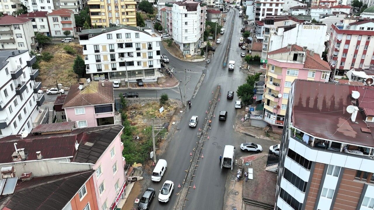 Uğur Mumcu Caddesi'nde konforlu ulaşım için geri sayım başladı