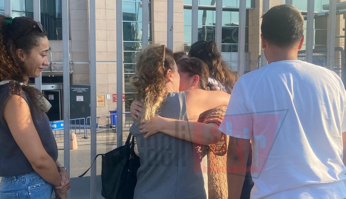 Çağlayan’da duygusal anlar: Ailelerine böyle sarıldılar