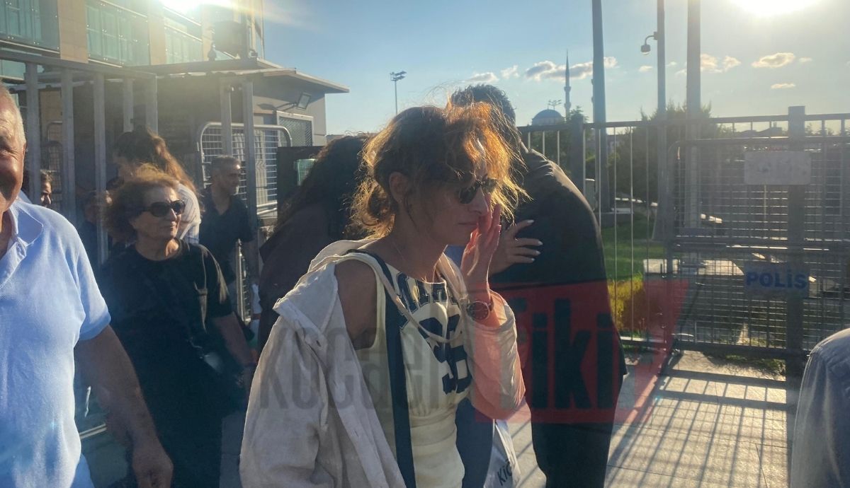 Çağlayan’da duygusal anlar: Ailelerine böyle sarıldılar