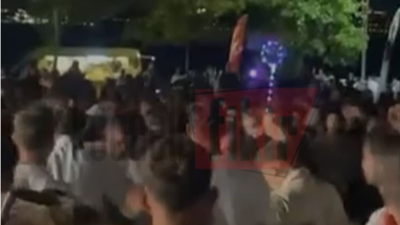 Kobra Murat konserinde bıçaklı kavga: 1 yaralı