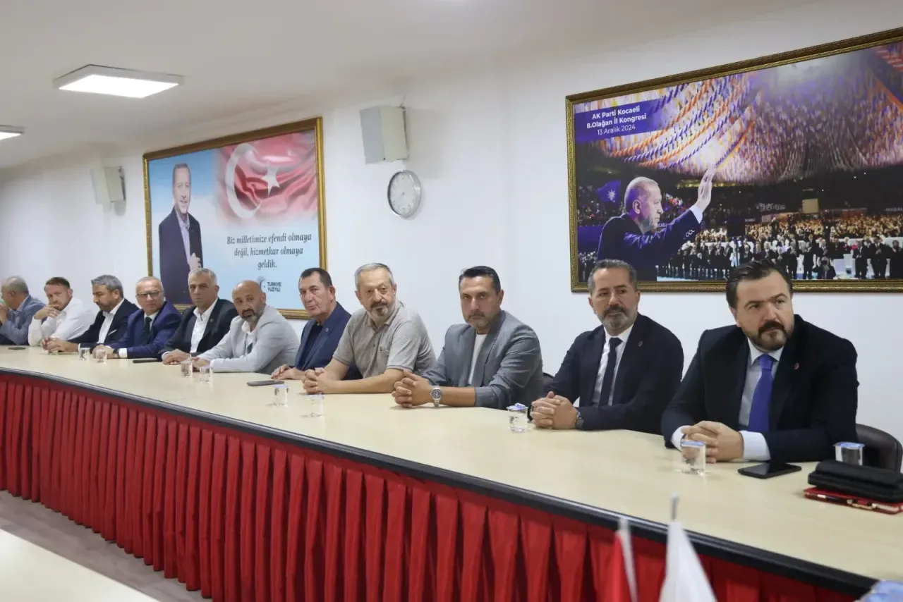 AK Parti’nin İzmit Belediye Başkanvekili Adayı Hayrettin Ünlü