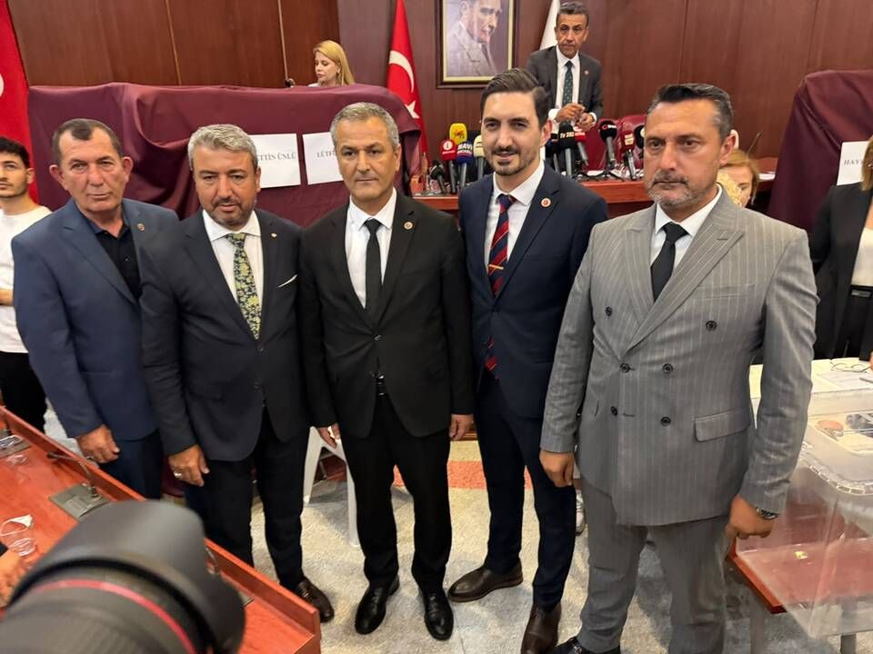 İzmit Belediyesi'nde başkanvekili Lütfü Obuz oldu