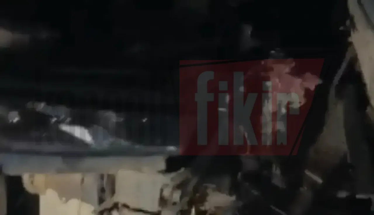 Çayırova'da hurdaya dönen araçlardan sağ çıktılar! Sürücülerin burnu bile kanamadı