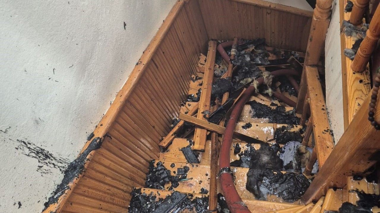 Kaynak makinesinden çıkan kıvılcımlar evi sardı