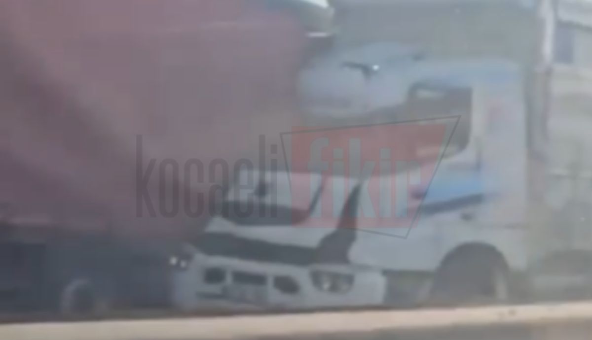 Kocaeli’de ulaşım felç! Ekipler seferber oldu