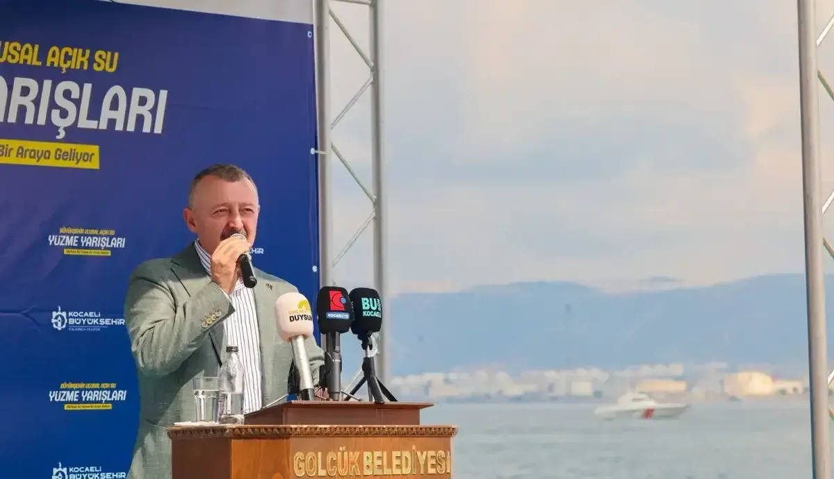 Körfez’de 471 yüzücü kulaç attı