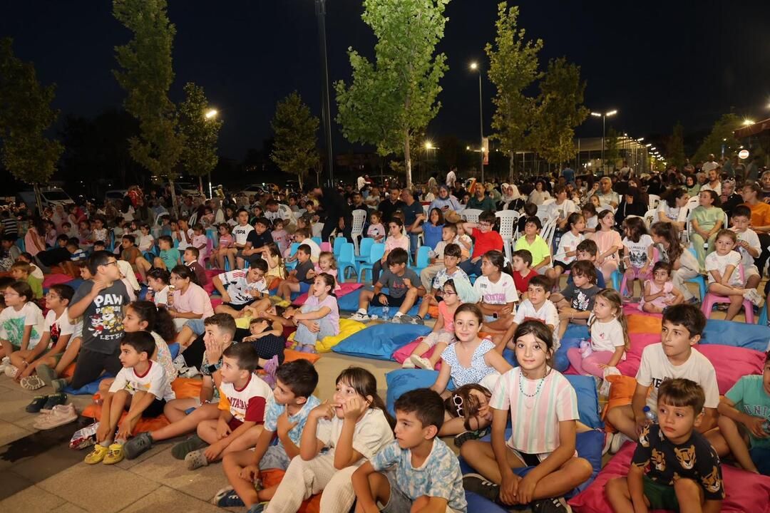 Kocaeli’de yaz boyunca çocuk kahkahaları yükseldi
