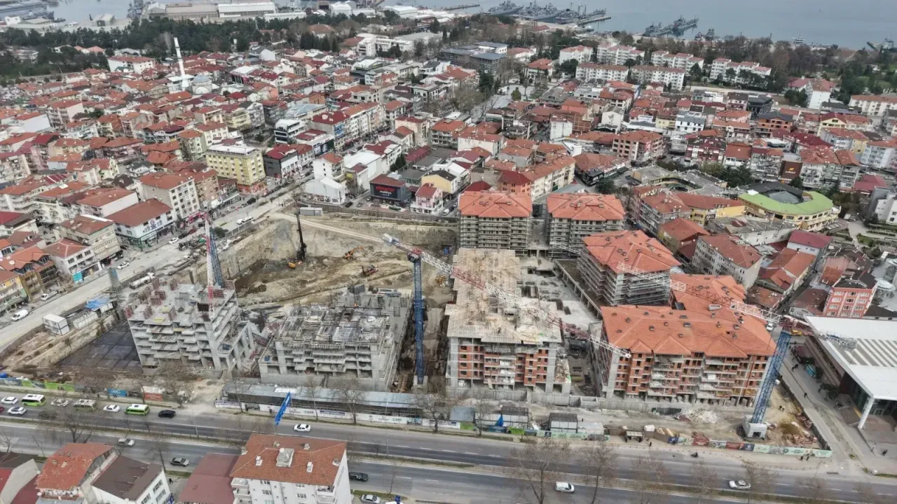Kocaeli'de 41 istasyonla 7/24 deprem takibi