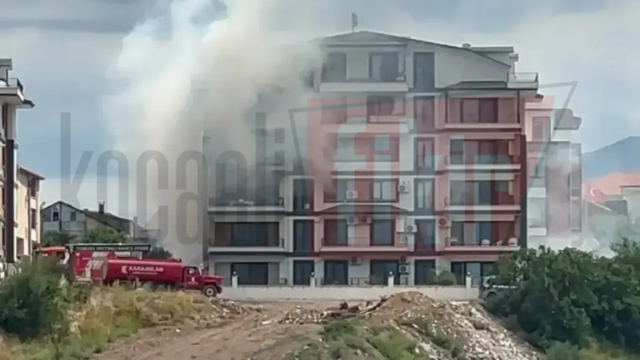 Başiskele’de apartman yangını: Mahalle duman altında kaldı