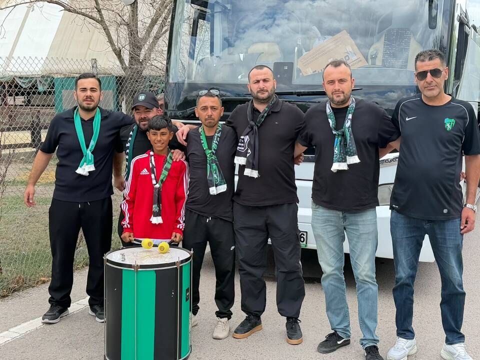 Kocaelispor taraftarı NCity’yi inletti! İstanbul deplasmanı başlıyor