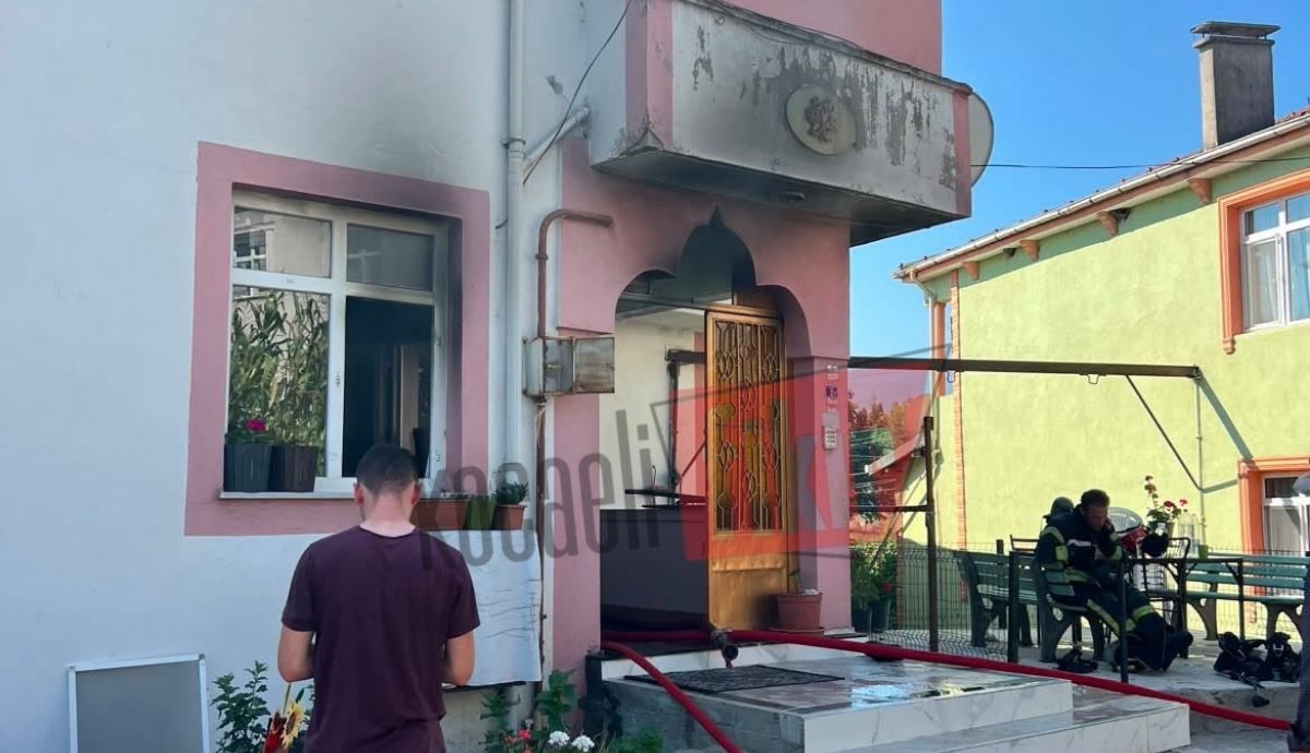 Kartepe’de ev yangını kontrol altına alındı: İki kuş telef oldu